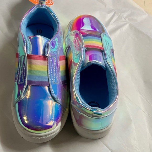 Wonder Nation Iridescent Shiny Toddler Casual Shoe - Picture 9 of 10